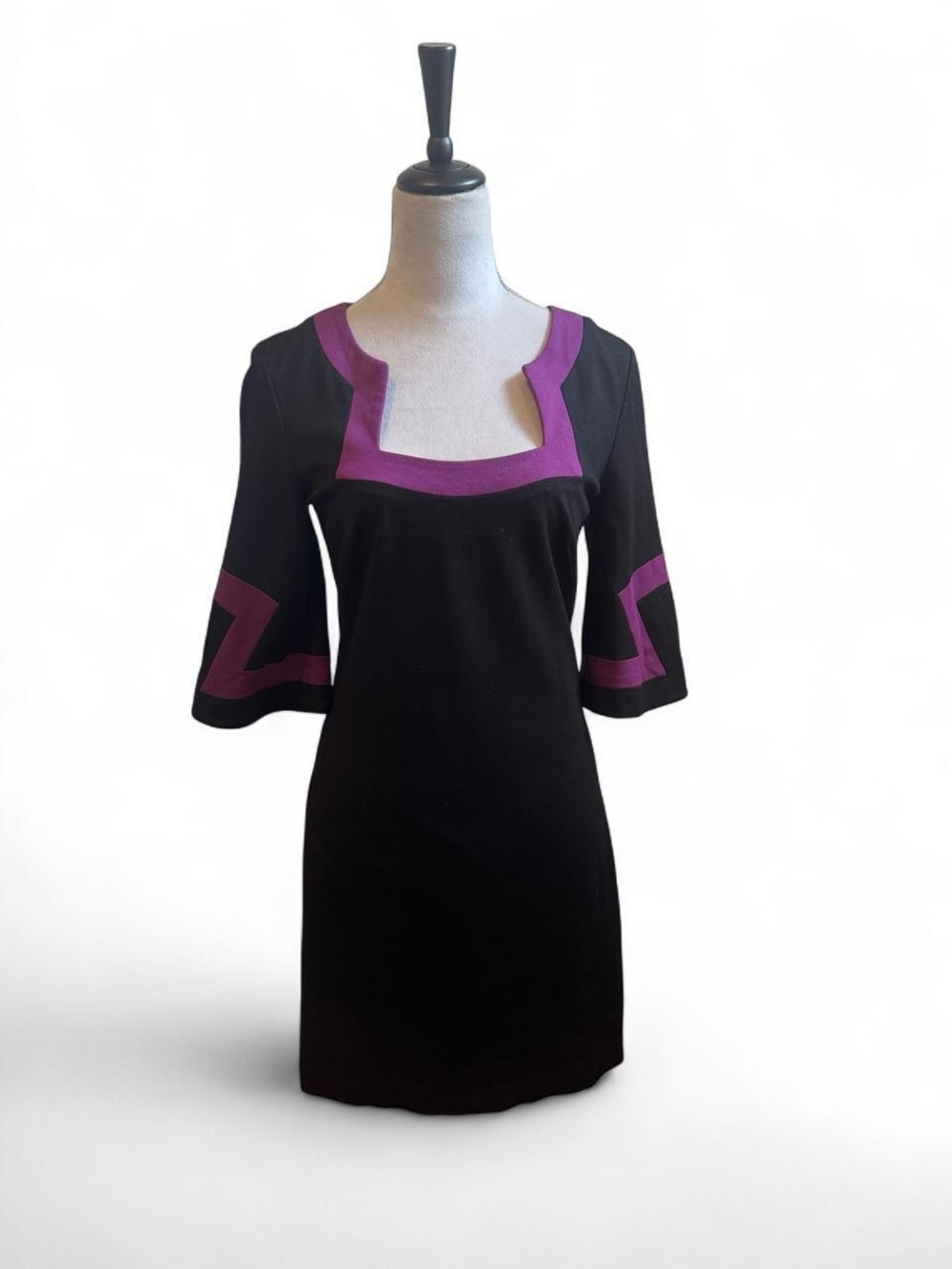 Trina Turk Black Dress with Purple Trim Square Neck size 2 shift bell sleeve